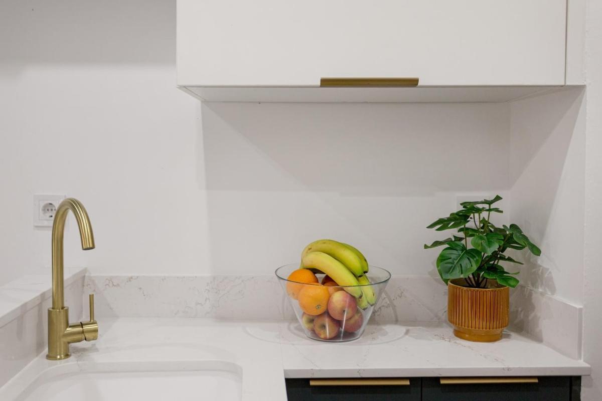 Petite Charm In Old Apartamento